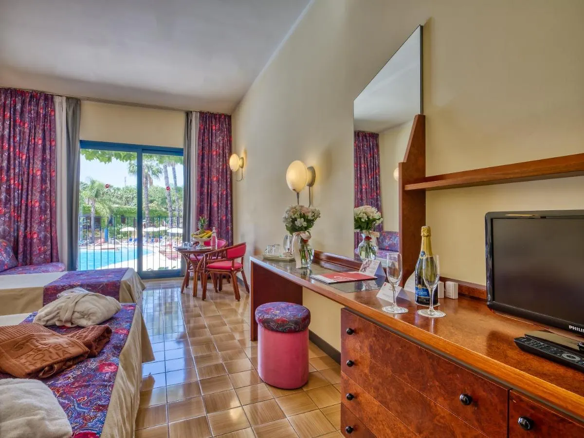 Hotel Caesar Palace Giardini Naxos Italy