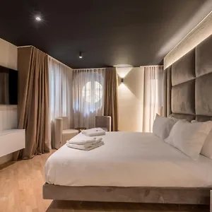 Brera Luxury Near Duomo With Wifi Apartment