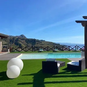 Villa Da Campo, Giardini Naxos