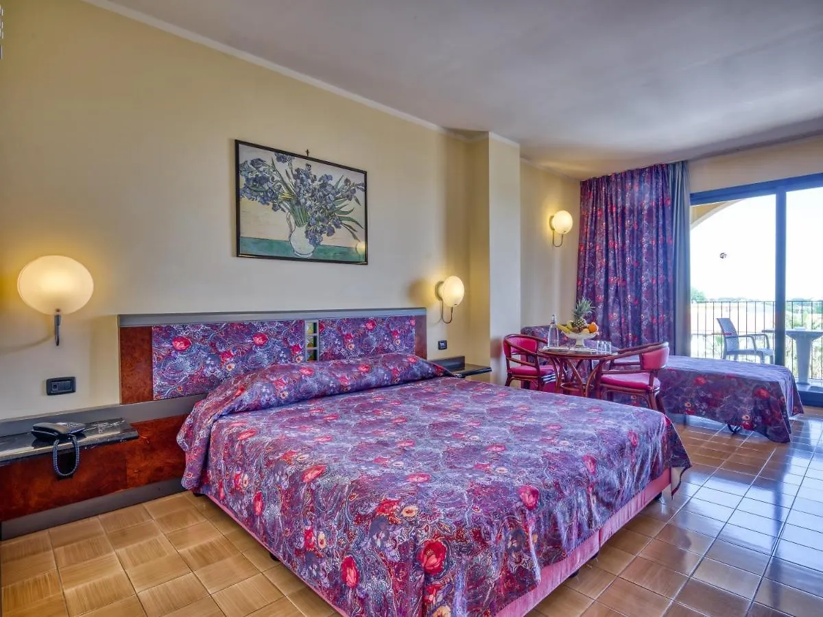 Hotel Caesar Palace Giardini Naxos